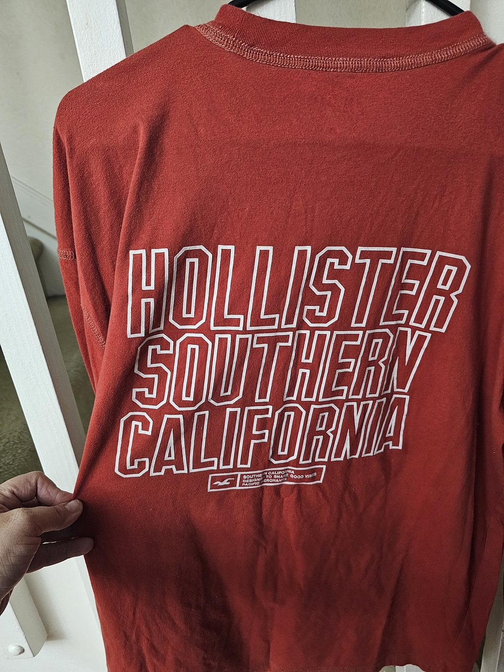 Hollister longsleeve tee